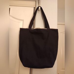 Stylish Reversible Handbag